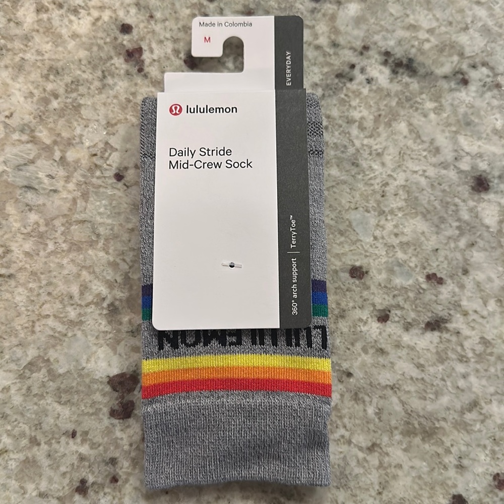 Lululemon Women's Daily Stride Mid Crew
